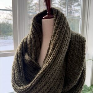 No longer available please do not buy, thank you :)